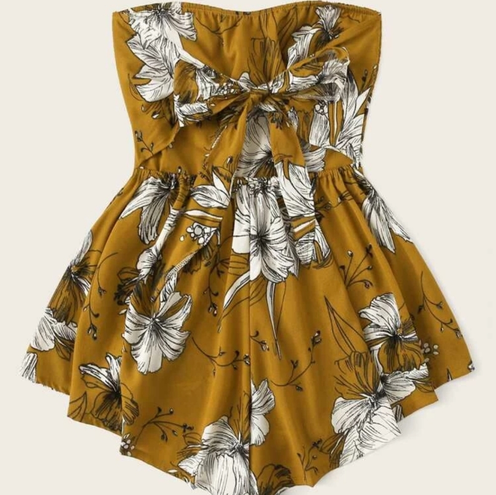 SHEIN Floral Romper